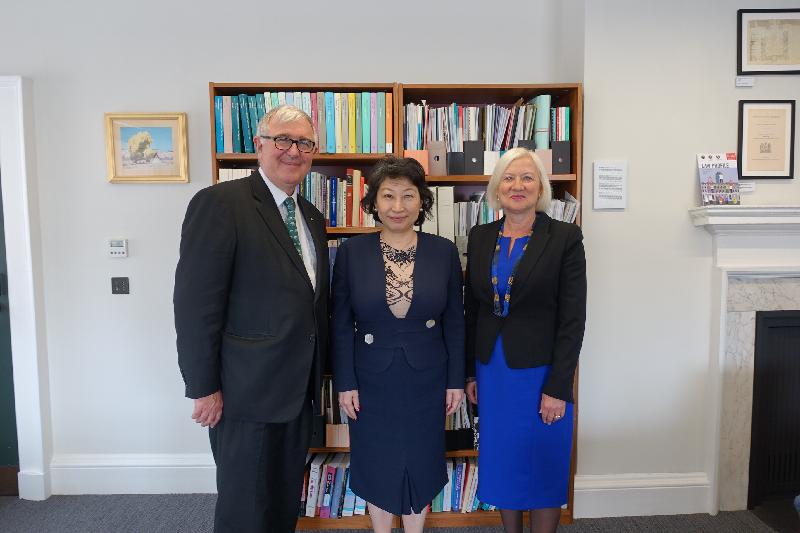 The Secretary for Justice, Ms Teresa Cheng, SC (centre), in London today (June 14, London time) visits King's College London and meets with the President and Principal of King's College London, Professor Edward Byrne (left), and the Executive Dean of the Dickson Poon School of Law at King's College London, Professor Gillian Douglas (right).
