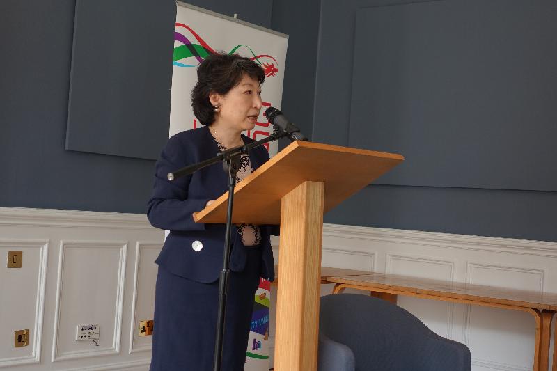 律政司司長鄭若驊資深大律師今日（倫敦時間六月十四日）在倫敦國王學院發表題為“香港在國際領域的機遇”的演說。
