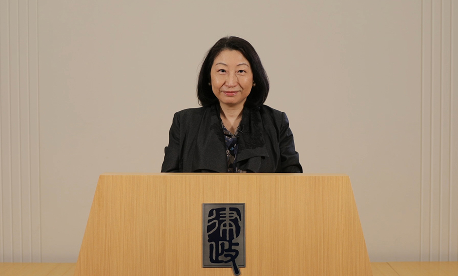 The Department of Justice today (February 10) held the “Rule of Law through Drama” 2021 online premiere. Photo shows the Secretary for Justice, Ms Teresa Cheng, SC, delivering a speech at the premiere.