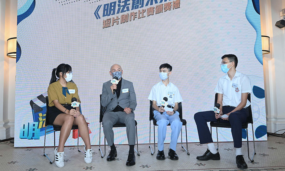 The "Key to the Future" Short Video Competition Award Presentation Ceremony organised by the Department of Justice was held today (May 7). Picture shows renowned director Dante Lam, sharing his experience in filmmaking with students.