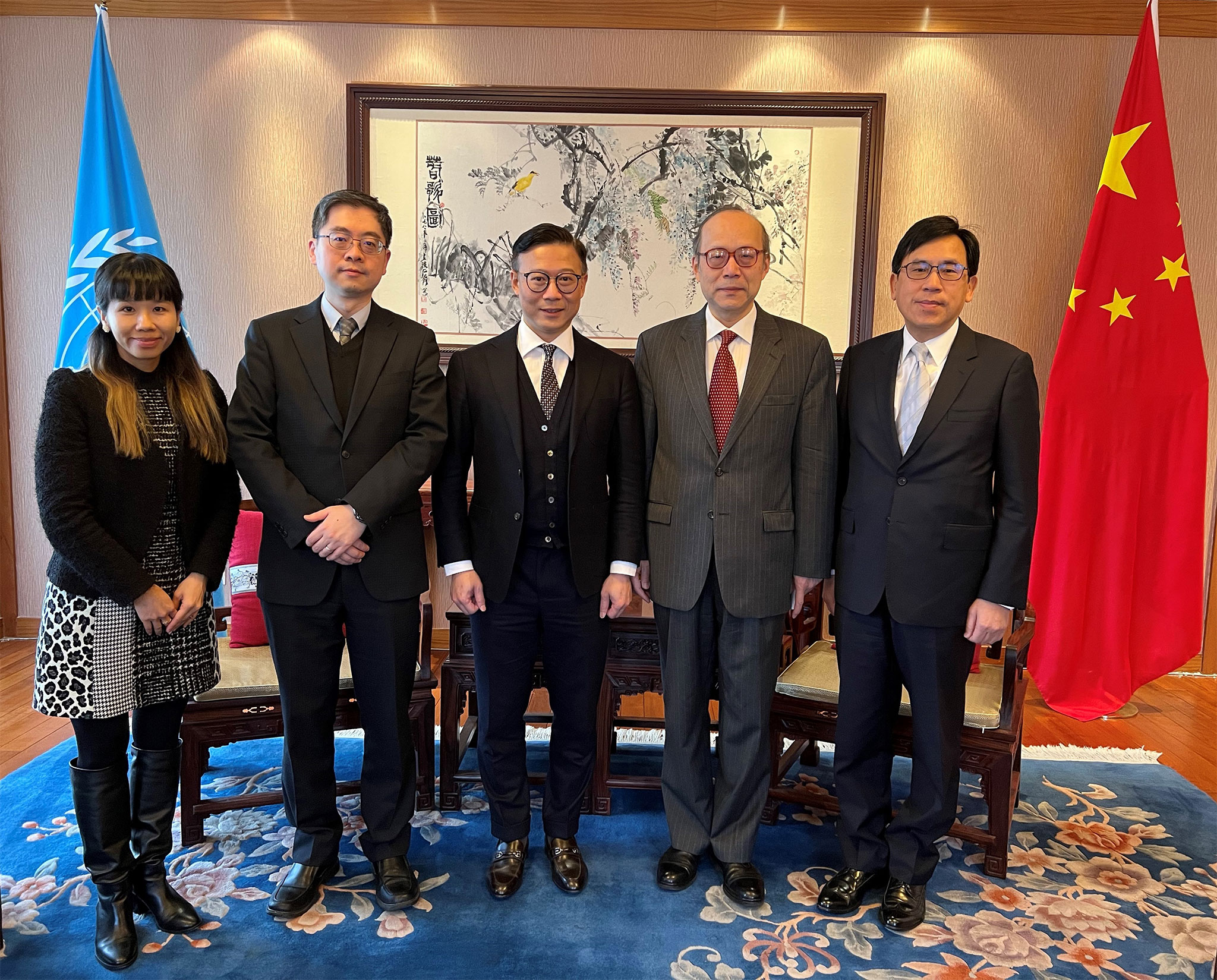 The Deputy Secretary for Justice, Mr Cheung Kwok-kwan (centre), accompanied by the Permanent Representative of the Hong Kong Special Administrative Region of China to the World Trade Organization (WTO), Mr Laurie Lo (first right), the Law Officer (International Law) of the Department of Justice, Dr James Ding (second left), and Acting Principal Government Counsel of the Department of Justice, Ms Peggy Au Yeung (first left), called on the Ambassador Extraordinary and Plenipotentiary, Permanent Representative of the People's Republic of China to the United Nations Office at Geneva and other International Organizations in Switzerland, Mr Chen Xu (second right), in Geneva, Switzerland, on March 9 (Geneva time).