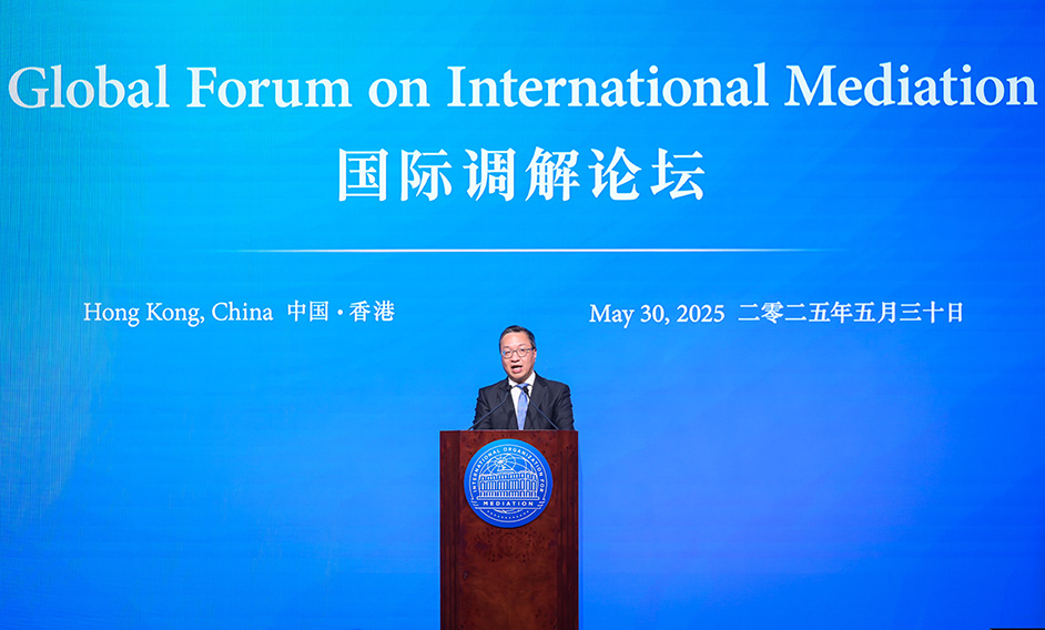 SJ speaks at Global Forum on International Mediation