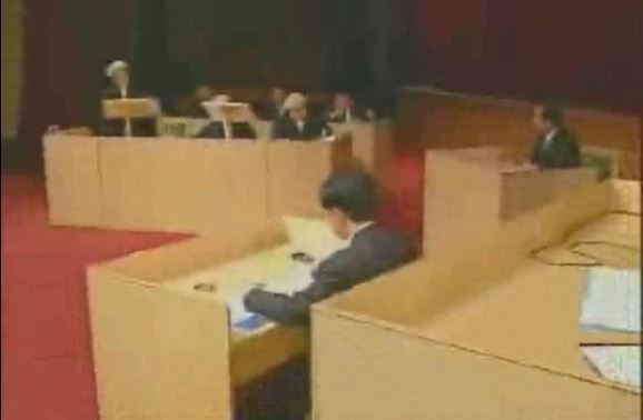 仿真法庭审讯 - 第五次内地与香港诉讼制度研讨会(重庆, 2002)