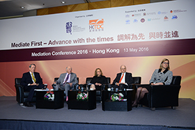 Speakers and moderator for the “Session 1 : A Review of the Latest Global Development” (from left): Mr. Michael Beckett, Mr. Alan Limbury, Prof. Sharon Press, Mr. Nicholas Seymour and Prof. Nadja Alexander